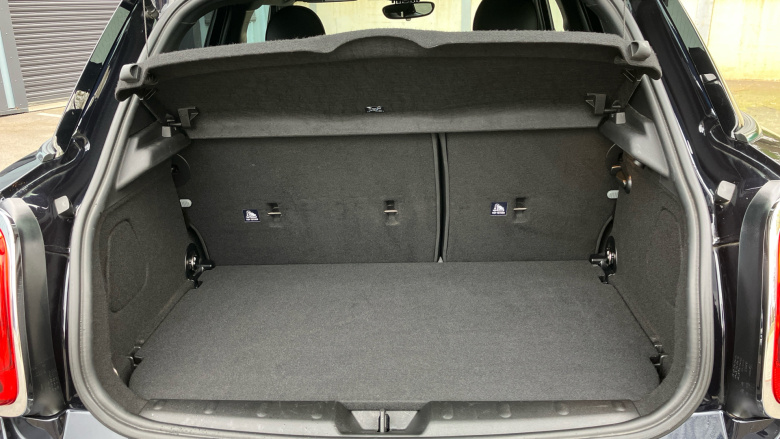 MINI Hatchback 1.5 Cooper Exclusive 5dr Auto [Comfort/Nav Pack] Petrol Hatchback